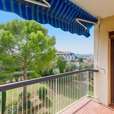 3p 71 M2 Avec Parking Gratuit A Apartment *